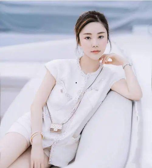 3号地产商演员表蒋晴,3号地产商角色深度剖析