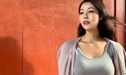 四十岁大妈生活照